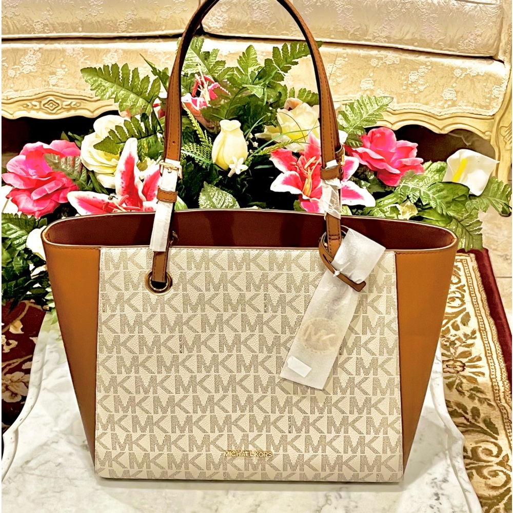 MICHAEL KORS Walsh Medium Tote